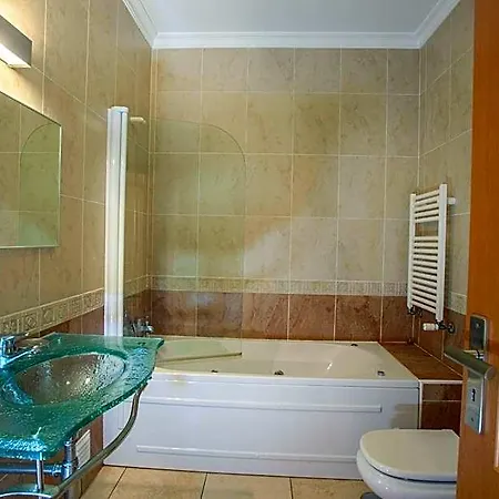 Vista Anders Mar וילה לאגוּ‏ש